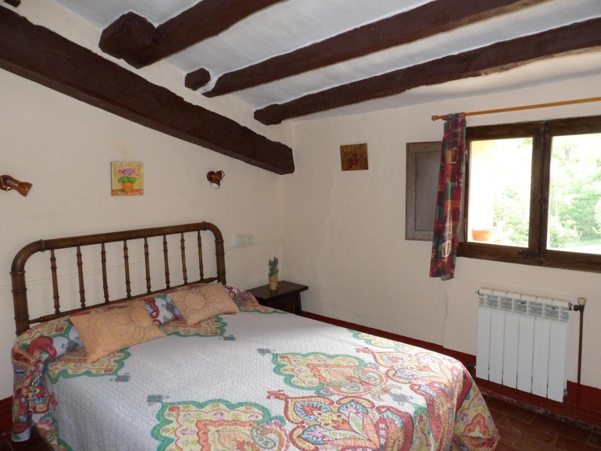 El Molí d'en Solà-Allotjaments rurals La Vall de Bianya Extérieur photo